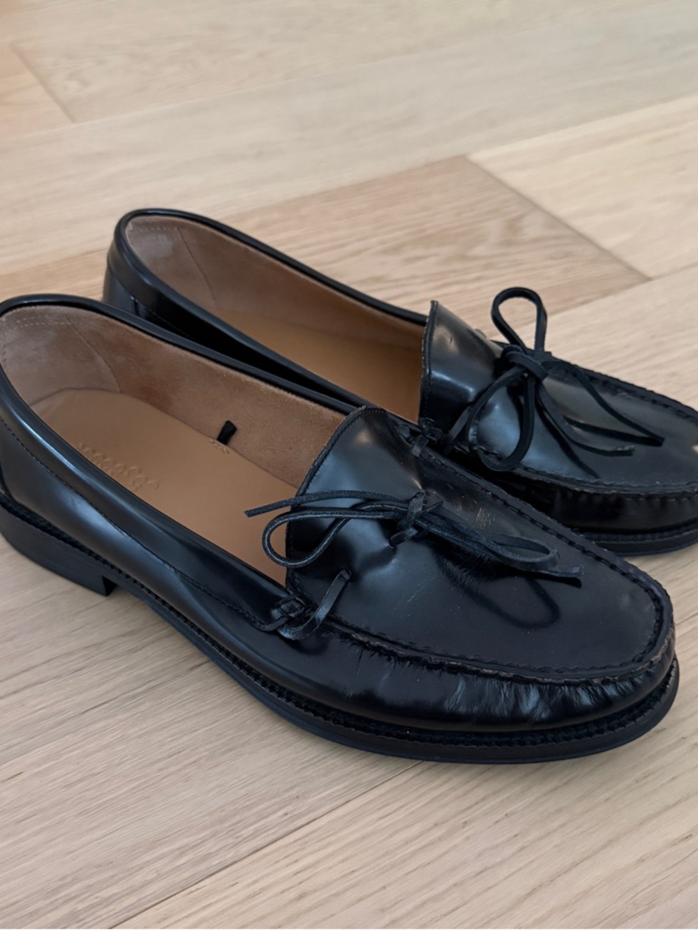 Zara Classic Black Leather Loafers Size US 9 / Eu 42
